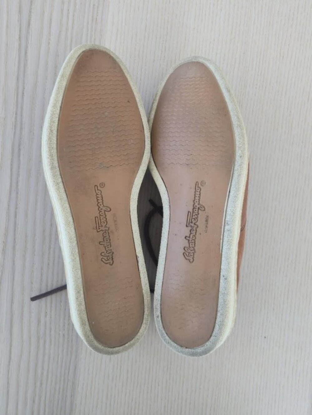Salvatore Ferragamo Leather Sneakers - Picture 5 of 6